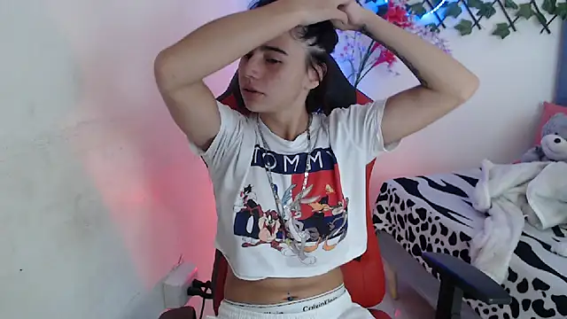Snapshot of Maximesex chatting on September 17, 2025, 1:35 pm Maximesex online show from September 17, 2025, 1:35 pm