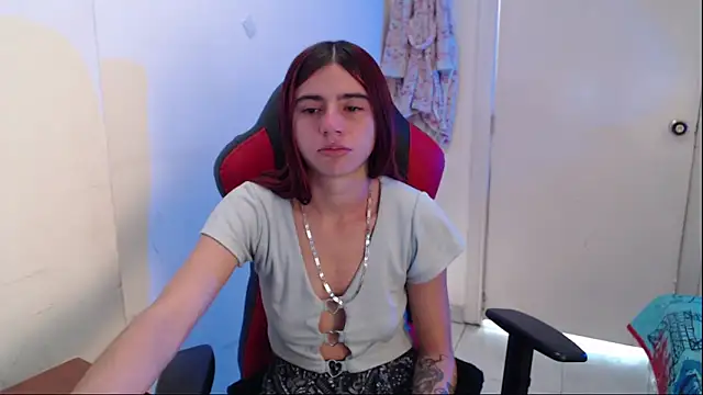 Snapshot of Maximesex chatting on April 18, 2026, 1:46 pm Maximesex online show from April 18, 2026, 1:46 pm
