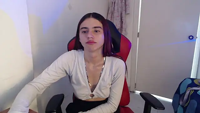 Snapshot of Maximesex chatting on June 24, 2026, 1:53 pm Maximesex online show from June 24, 2026, 1:53 pm
