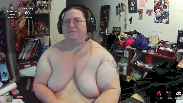 Snapshot of ShibariTurtleDuck chatting on June 3, 2026, 1:56 pm ShibariTurtleDuck online show from June 3, 2026, 1:56 pm