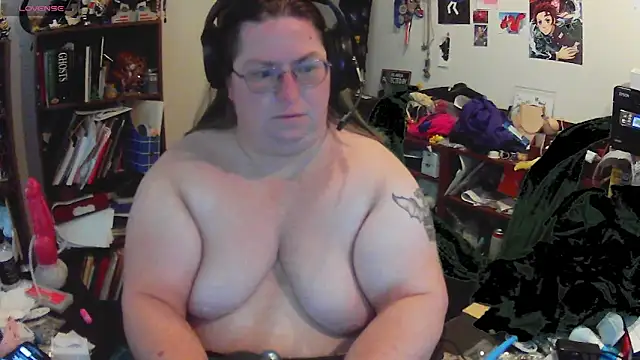 Snapshot of ShibariTurtleDuck chatting on June 2, 2026, 1:11 pm ShibariTurtleDuck online show from June 2, 2026, 1:11 pm