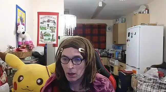 RainBowGirlTs115 online show from February 16, 2025, 3:38 pm