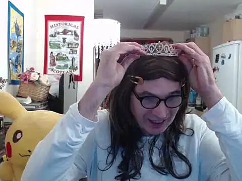 RainBowGirlTs115 online show from February 19, 2025, 6:43 pm