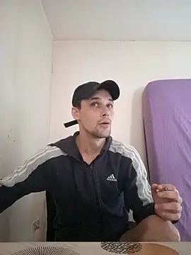 kx93 online show from November 5, 2025, 12:52 pm