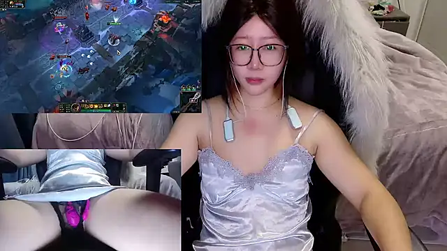 Angelababy001 online show from January 17, 2025, 9:06 pm