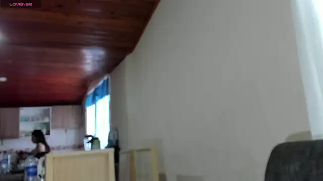 Cuty sexy hot online show from May 31, 2026, 12:11 pm