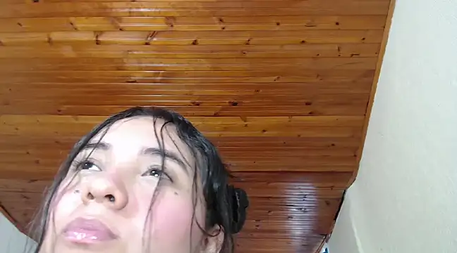 Cuty sexy hot online show from March 2, 2025, 5:52 pm