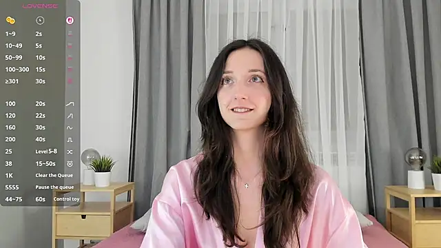 Snapshot of Ketty_Belly chatting on April 3, 2026, 8:26 pm Ketty Belly online show from April 3, 2026, 8:26 pm