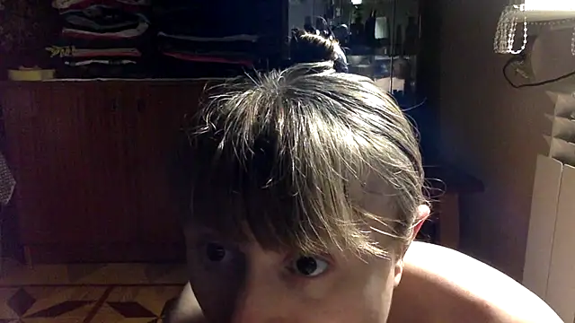 KlavdiaPetrivna online show from December 15, 2025, 8:25 pm