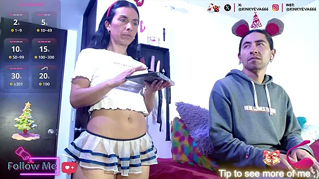 KiddyEvaa666999 online show from December 15, 2025, 8:14 pm