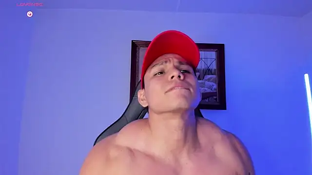 RoyConstance online show from February 6, 2026, 3:13 am