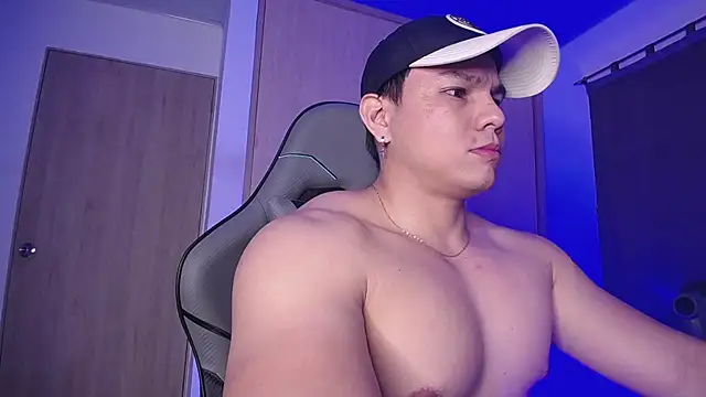 RoyConstance online show from March 21, 2025, 5:00 am