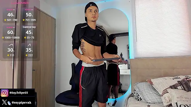 soyander03  online show from November 22, 2025, 11:42 am