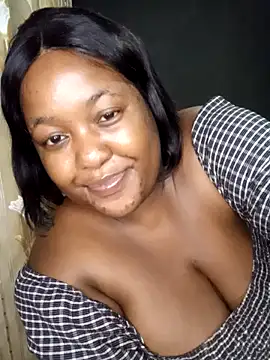 Missmoox24 online show from February 3, 2026, 12:43 am