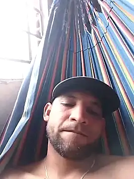 Snapshot of MarcoSEXI21 chatting on January 12, 2026, 9:52 pm MarcoSEXI21 online show from January 12, 2026, 9:52 pm