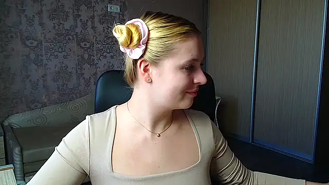 Snapshot of Milka_kiss_ chatting on May 12, 2026, 7:27 am Milka kiss online show from May 12, 2026, 7:27 am