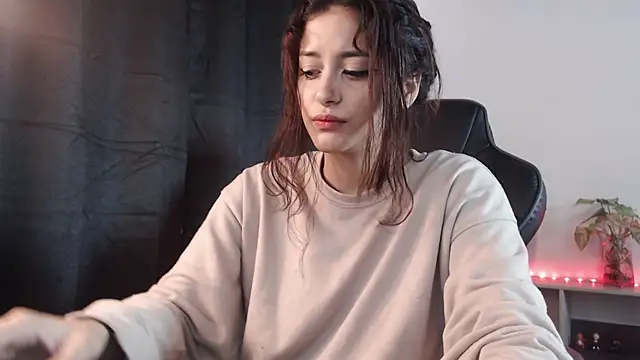 Snapshot of liz-beths chatting on January 7, 2026, 3:11 am liz-beths online show from January 7, 2026, 3:11 am