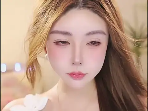 Qiaoqiao  online show from July 29, 2026, 4:28 pm