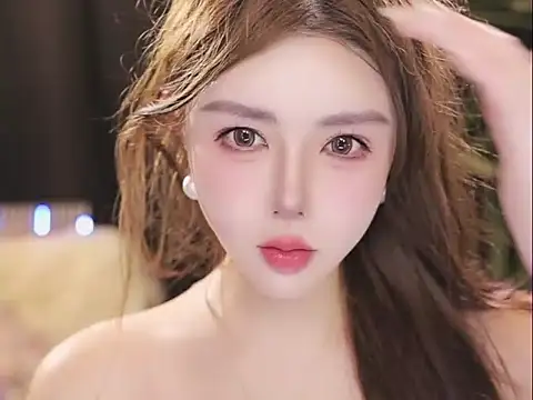 Qiaoqiao  online show from July 13, 2026, 4:28 pm