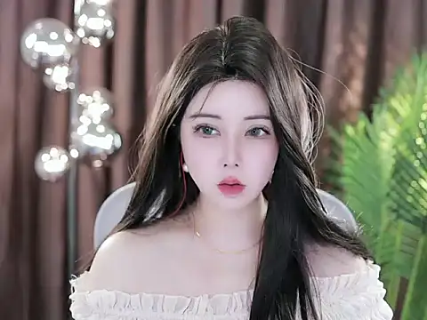 Snapshot of Qiaoqiao_ chatting on March 2, 2025, 12:14 pm Qiaoqiao online show from March 2, 2025, 12:14 pm