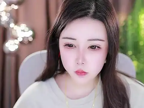 Snapshot of Qiaoqiao_ chatting on February 15, 2025, 1:05 pm Qiaoqiao online show from February 15, 2025, 1:05 pm