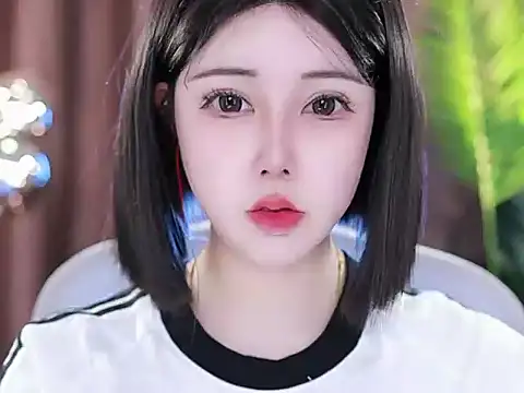Snapshot of Qiaoqiao_ chatting on March 22, 2025, 9:24 am Qiaoqiao online show from March 22, 2025, 9:24 am