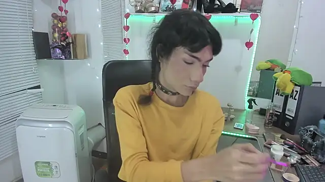 SWEETSAMY39715 online show from February 18, 2025, 1:44 pm