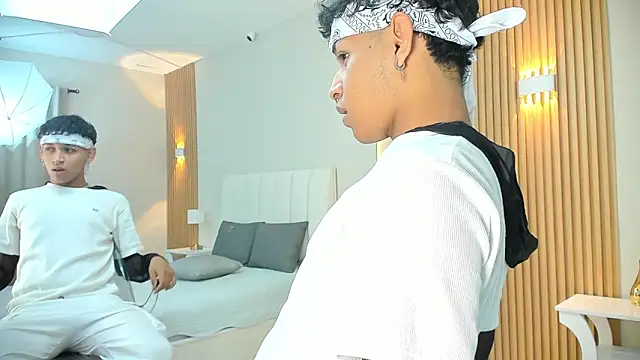 axel ps online show from September 12, 2025, 3:50 am