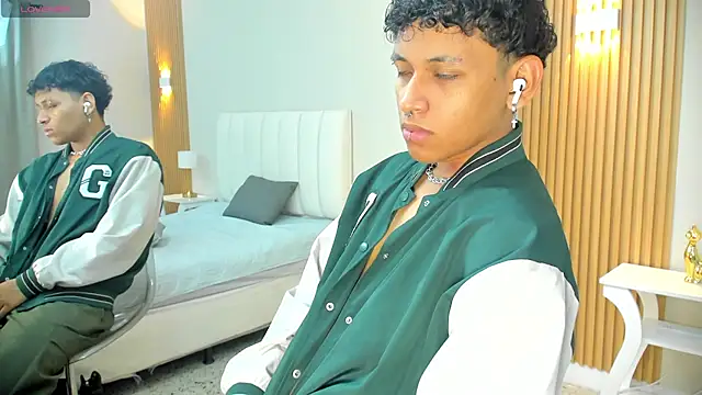 axel ps online show from September 16, 2025, 3:29 am