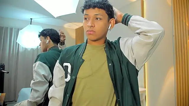 axel ps online show from September 26, 2025, 3:13 am