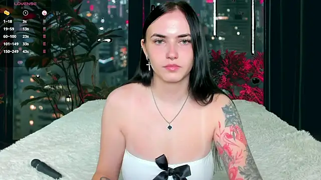 Witch Lady online show from September 10, 2025, 6:23 am