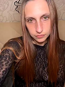 Snapshot of joie_20 chatting on September 11, 2025, 8:42 pm joie 20 online show from September 11, 2025, 8:42 pm