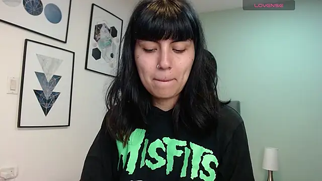 Snapshot of amy_adams1 chatting on April 6, 2026, 3:46 am amy adams1 online show from April 6, 2026, 3:46 am