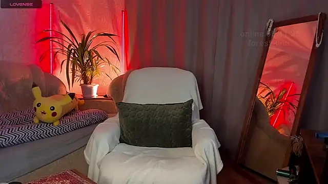 Snapshot of _Forest_Lina_ chatting on November 5, 2025, 12:19 pm Forest Lina online show from November 5, 2025, 12:19 pm