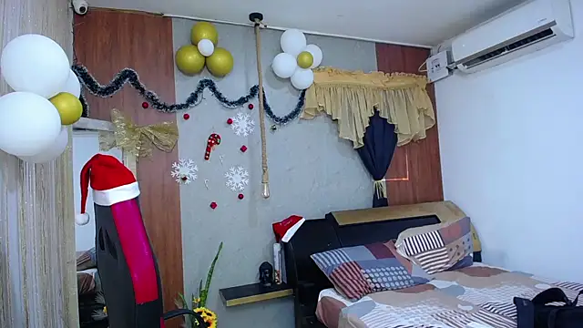 nazper online show from December 5, 2025, 3:21 pm