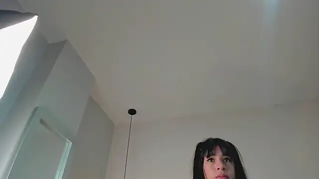 SabrinaWarrenn online show from October 8, 2025, 12:23 am