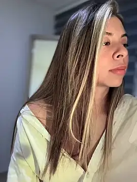 AmmyCollinsW online show from March 11, 2025, 11:37 pm