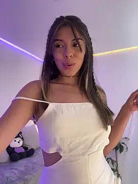 AmmyCollinsW online show from May 16, 2026, 8:52 pm