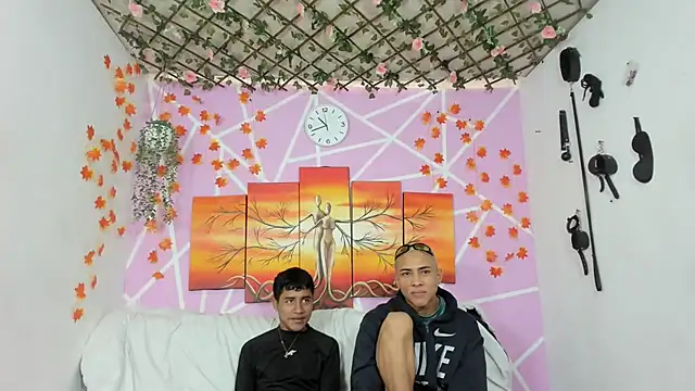 Fresahot2005 online show from March 11, 2025, 3:45 pm