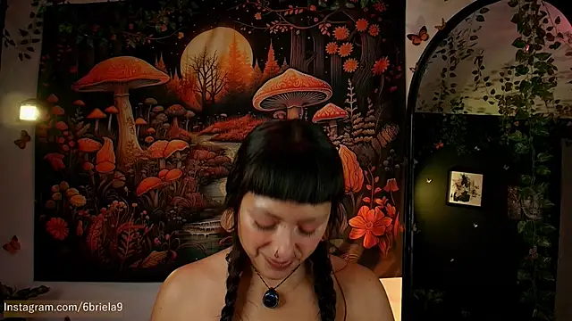 Snapshot of 6Briela9_ chatting on March 12, 2026, 1:04 pm 6Briela9 online show from March 12, 2026, 1:04 pm