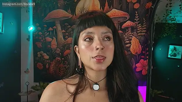 Snapshot of 6Briela9_ chatting on March 31, 2026, 5:31 am 6Briela9 online show from March 31, 2026, 5:31 am