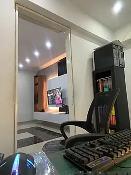  tony8 online show from November 27, 2025, 3:23 pm