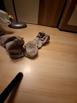 Snapshot of Zlyzloba21 chatting on October 25, 2025, 10:43 pm Zlyzloba21 online show from October 25, 2025, 10:43 pm