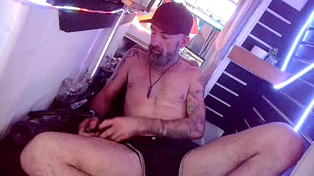 HandyBro online show from April 12, 2026, 10:02 pm