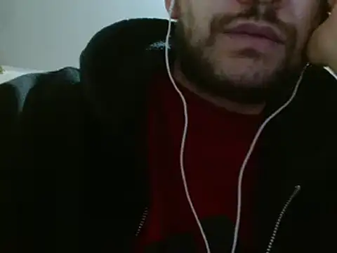 camiloking1720 online show from February 9, 2025, 8:21 am