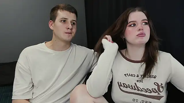 Snapshot of Pinku_kitsune chatting on March 5, 2025, 11:06 am Pinku kitsune online show from March 5, 2025, 11:06 am