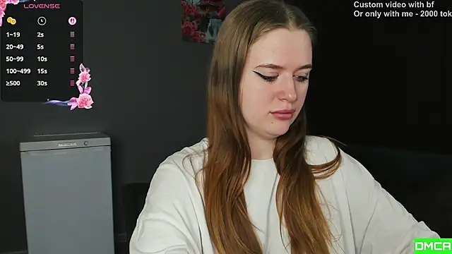 Pinku kitsune online show from February 7, 2026, 5:26 am