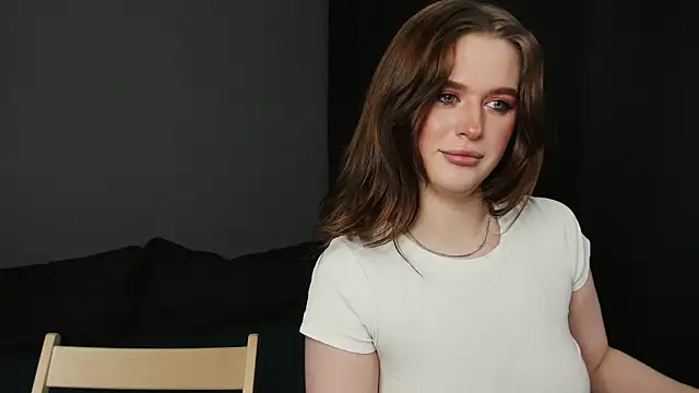 Snapshot of Pinku_kitsune chatting on March 19, 2025, 10:53 pm Pinku kitsune online show from March 19, 2025, 10:53 pm