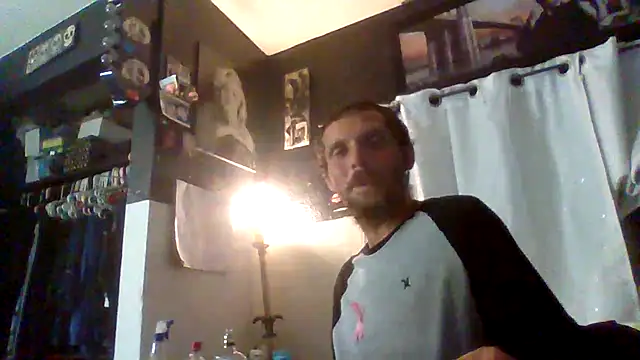 Snapshot of luke_thighwalker2469 chatting on October 26, 2025, 2:45 am luke thighwalker2469 online show from October 26, 2025, 2:45 am