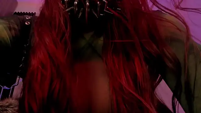 ALICEPOIXXXON online show from May 20, 2026, 2:52 am